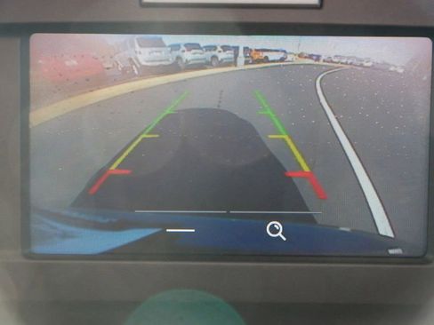 Used 2017 Ford C-MAX SE image 25