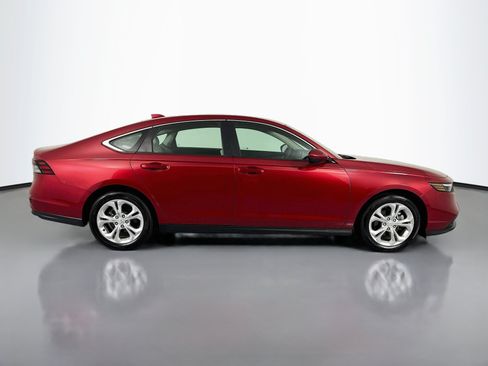 Certified 2023 Honda Accord LX image 4