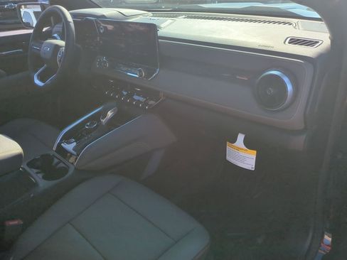 New 2026 Chevrolet Colorado ZR2 w/ ZR2 Bison Edition image 28