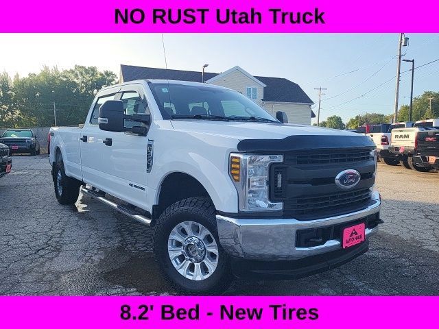 Used 2019 Ford F350 XL w/ Power Equipment Group AWD/4WD image 1