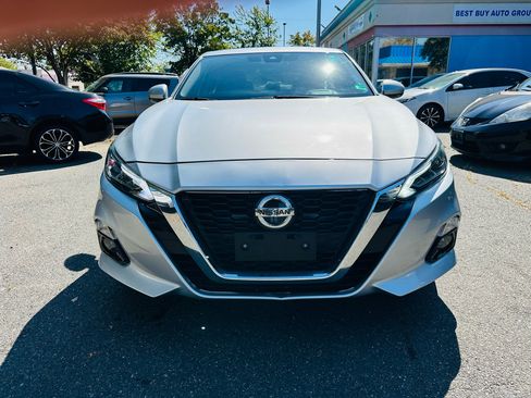 Used 2020 Nissan Altima 2.5 SV image 10