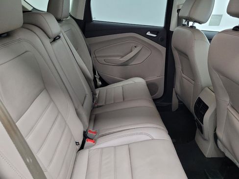 Used 2017 Ford Escape Titanium image 19