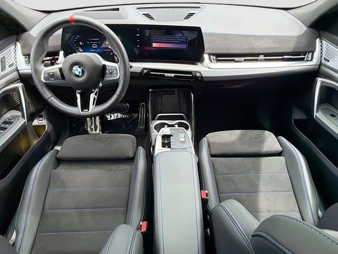 Used 2025 BMW X2 M35i AWD/4WD image 16