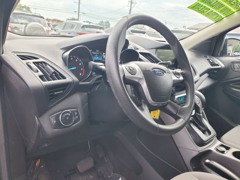 Used 2014 Ford Escape SE w/ Equipment Group 201A FWD image 13