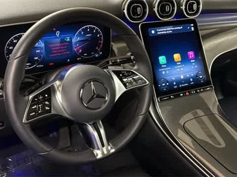 Certified 2025 Mercedes-Benz GLC 300 4MATIC image 23