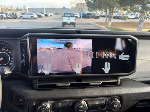 New 2026 Jeep Gladiator Sport image 29