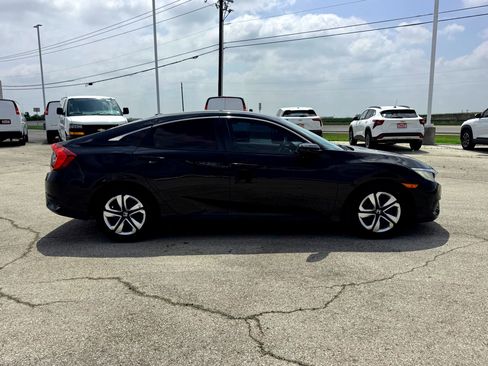 Used 2017 Honda Civic LX image 5