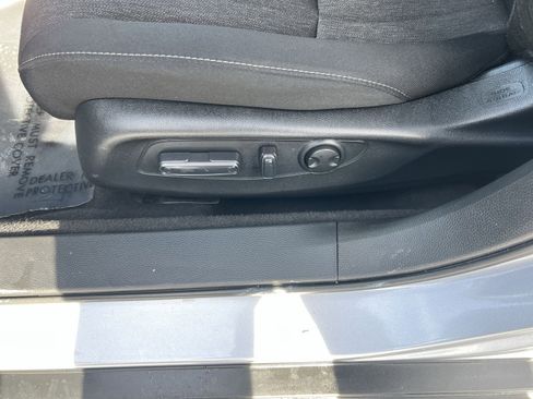 Used 2023 Honda Accord EX image 14