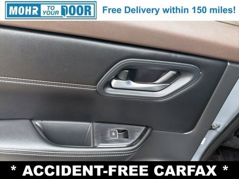 Used 2023 Nissan Rogue SL w/ SL Premium Package image 29