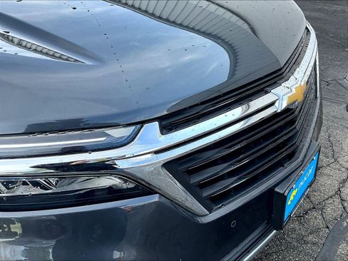 Used 2023 Chevrolet Equinox LT image 31