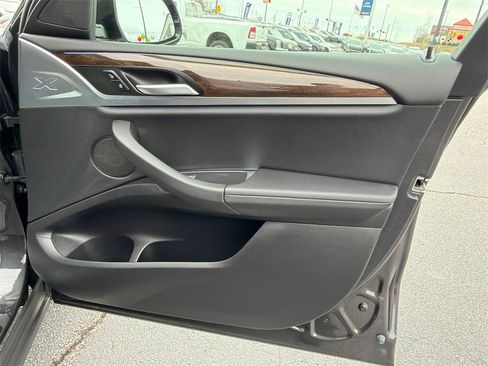 Used 2021 BMW X4 xDrive30i w/ Premium Package 3 image 14