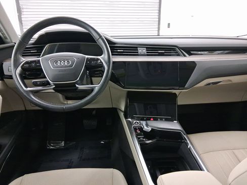 Certified 2024 Audi Q8 e-tron Premium Plus w/ Premium Plus Package image 4