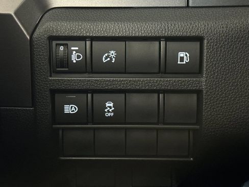New 2026 Toyota 4Runner SR5 AWD/4WD image 31