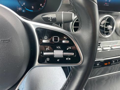 Used 2022 Mercedes-Benz GLC 300 4MATIC image 21