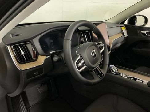 New 2026 Volvo XC60 B5 Plus w/ Protection Package Premier image 16