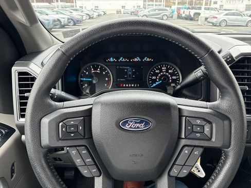 Used 2015 Ford F150 XLT w/ Equipment Group 302A Luxury image 29