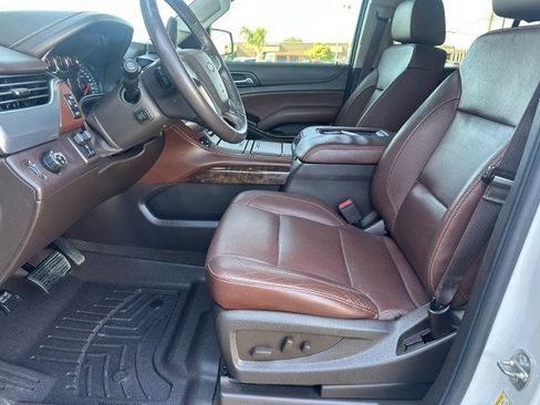 Used 2017 Chevrolet Tahoe Premier RWD image 11