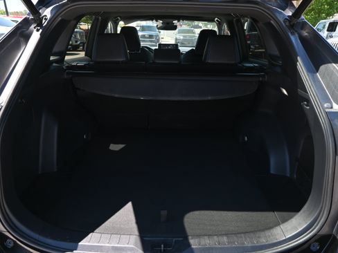 Used 2022 Toyota RAV4 XSE AWD/4WD image 33