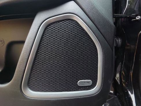 Used 2025 Jeep Compass Latitude w/ Sun & Sound Group image 11