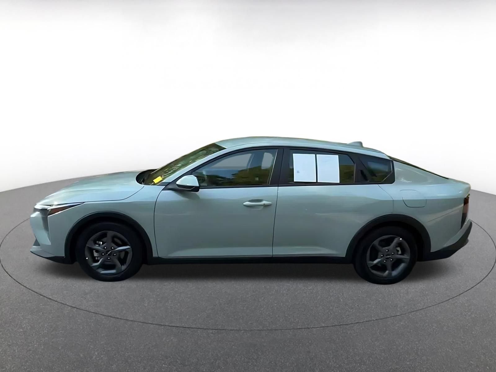 Used 2026 Kia K4 FWD image 8