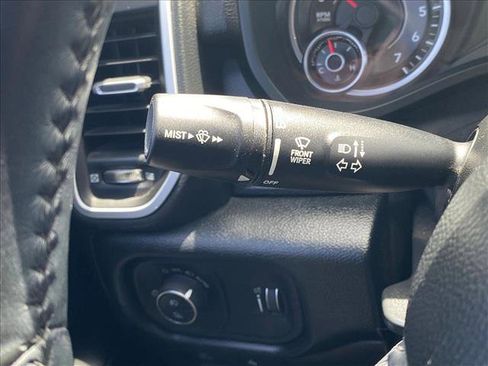 Used 2020 RAM 1500 Big Horn AWD/4WD image 15