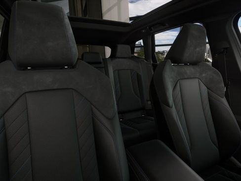 New 2026 BMW X3 xDrive30 w/ Premium Package image 11