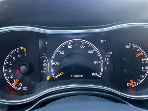 Used 2018 Jeep Grand Cherokee Limited RWD image 26