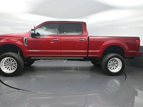 Used 2018 Ford F350 Platinum w/ Platinum Ultimate Package AWD/4WD image 3