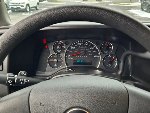 Used 2024 GMC Savana 2500 w/ Driver Convenience Package image 22
