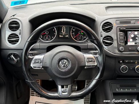Used 2014 Volkswagen Tiguan R-Line AWD/4WD image 22