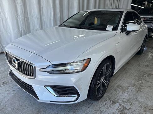 Used 2021 Volvo S60 T8 Inscription w/ Climate Package AWD/4WD image 1