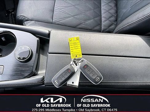 Used 2023 Nissan Rogue Platinum w/ Platinum Premium Package AWD/4WD image 35