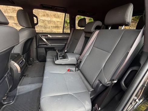 Used 2023 Lexus GX 460 Premium w/ Premium Package AWD/4WD image 30