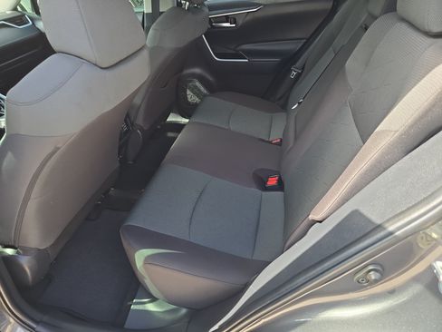 Used 2024 Toyota RAV4 XLE FWD image 16