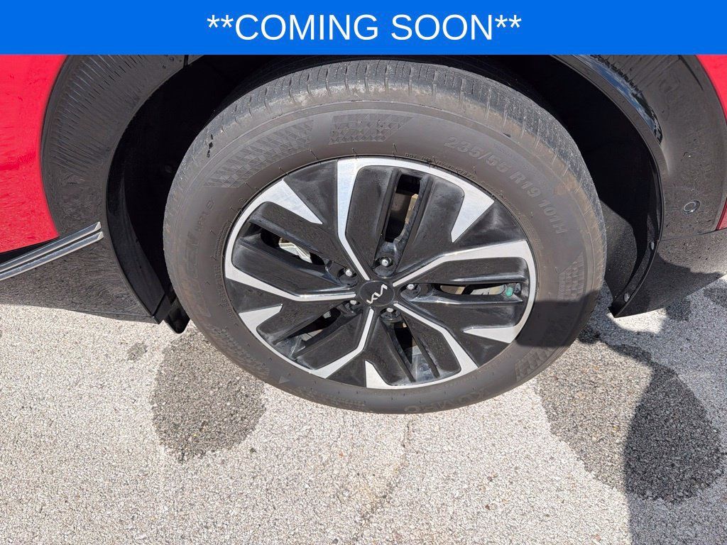 Used 2024 Kia EV6 Wind w/ Wind Technology Package AWD/4WD image 23