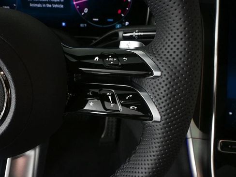 New 2027 Mercedes-Benz GLC 300 4MATIC image 11