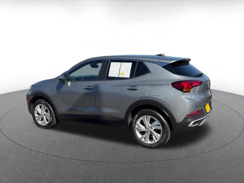 Used 2025 Buick Encore GX Preferred AWD/4WD image 10
