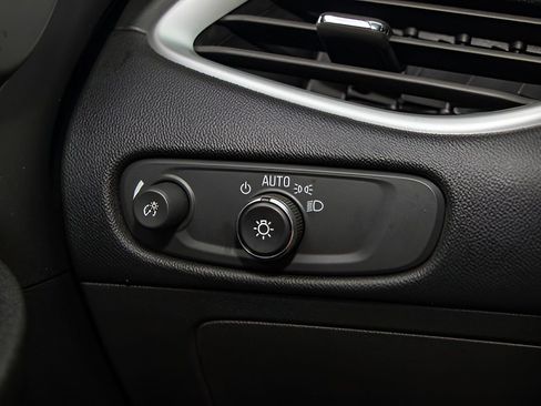 Used 2024 Chevrolet Malibu LS image 43