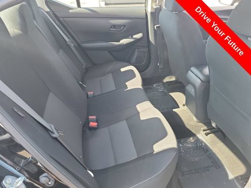 Used 2025 Nissan Sentra SV FWD image 19
