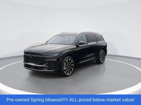 Used 2024 Lincoln Nautilus Black Label AWD/4WD image 4