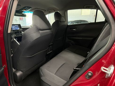 Used 2021 Toyota Venza LE w/ Carpet Mat Package (TMS) AWD/4WD image 30