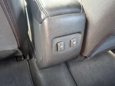 Used 2023 Nissan Kicks SV FWD image 17