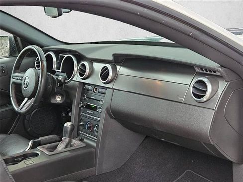 Used 2008 Ford Mustang Shelby GT500 RWD image 17