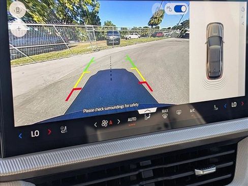 New 2026 Ford Explorer Active image 12