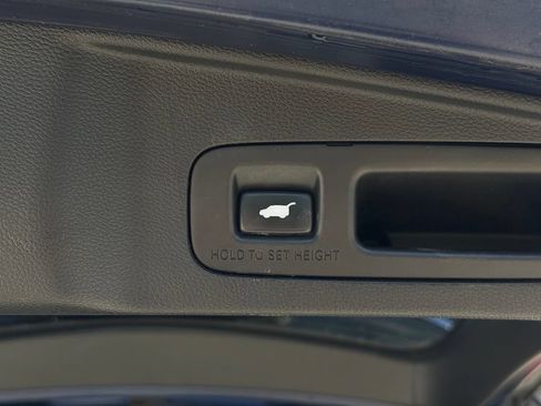 Used 2018 Honda CR-V EX-L image 12