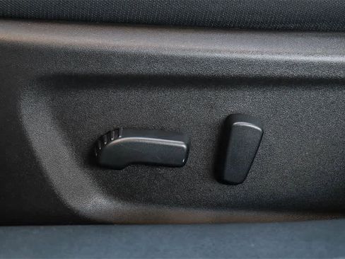 Used 2024 Nissan Altima 2.5 SV image 21