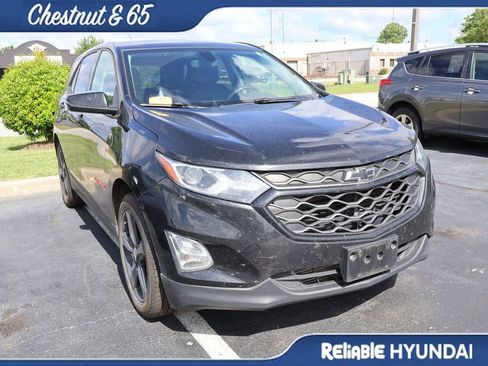 Used 2019 Chevrolet Equinox LT FWD image 2