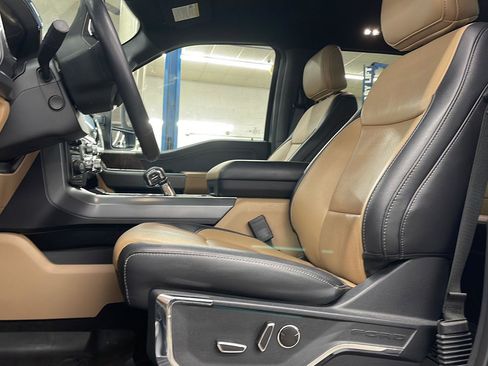 Used 2021 Ford F150 Lariat w/ Equipment Group 502A High image 13