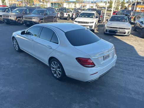 Used 2018 Mercedes-Benz E 300 image 6