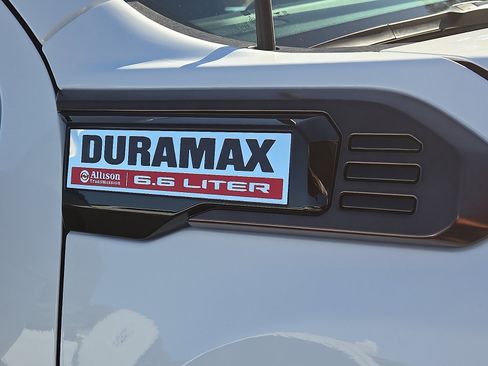 New 2026 GMC Sierra 2500 AT4X w/ LPO, Black Badging Package image 7